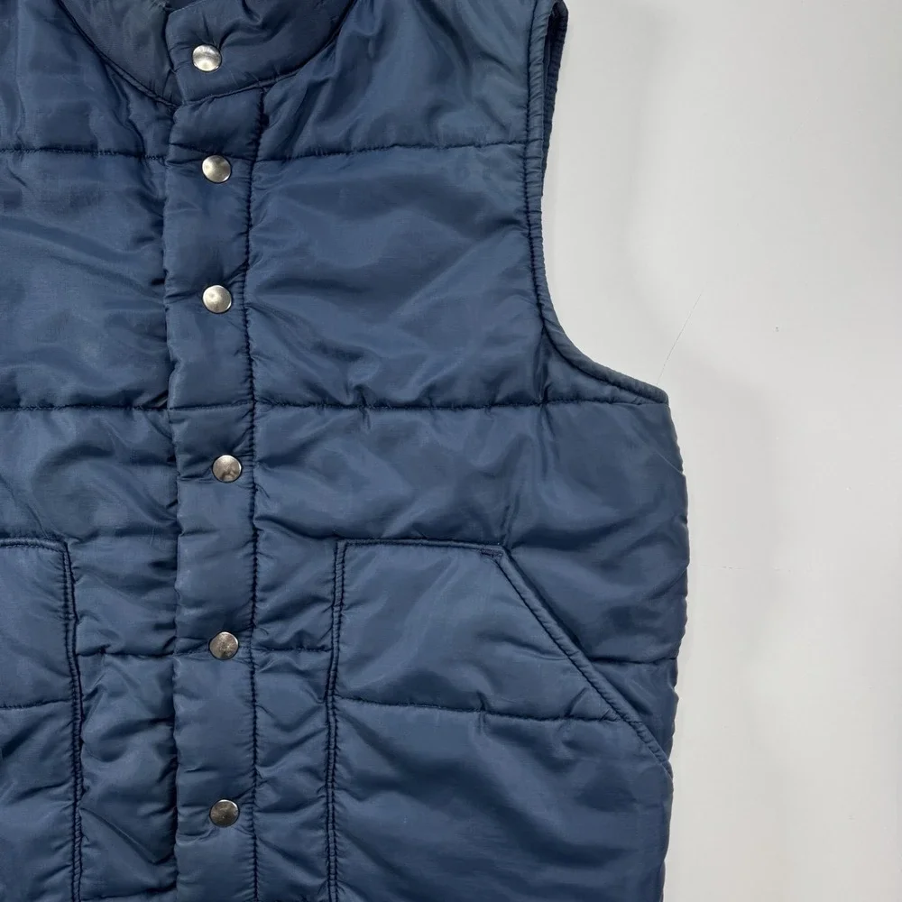 Vintage OSHKOSH Sportswear Snap Front Puffer Vest Mens Small Vtg Camping Outdoor